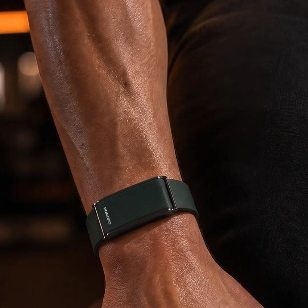 PORODO TRACKFIT SCREENLESS SILICONE FITBAND