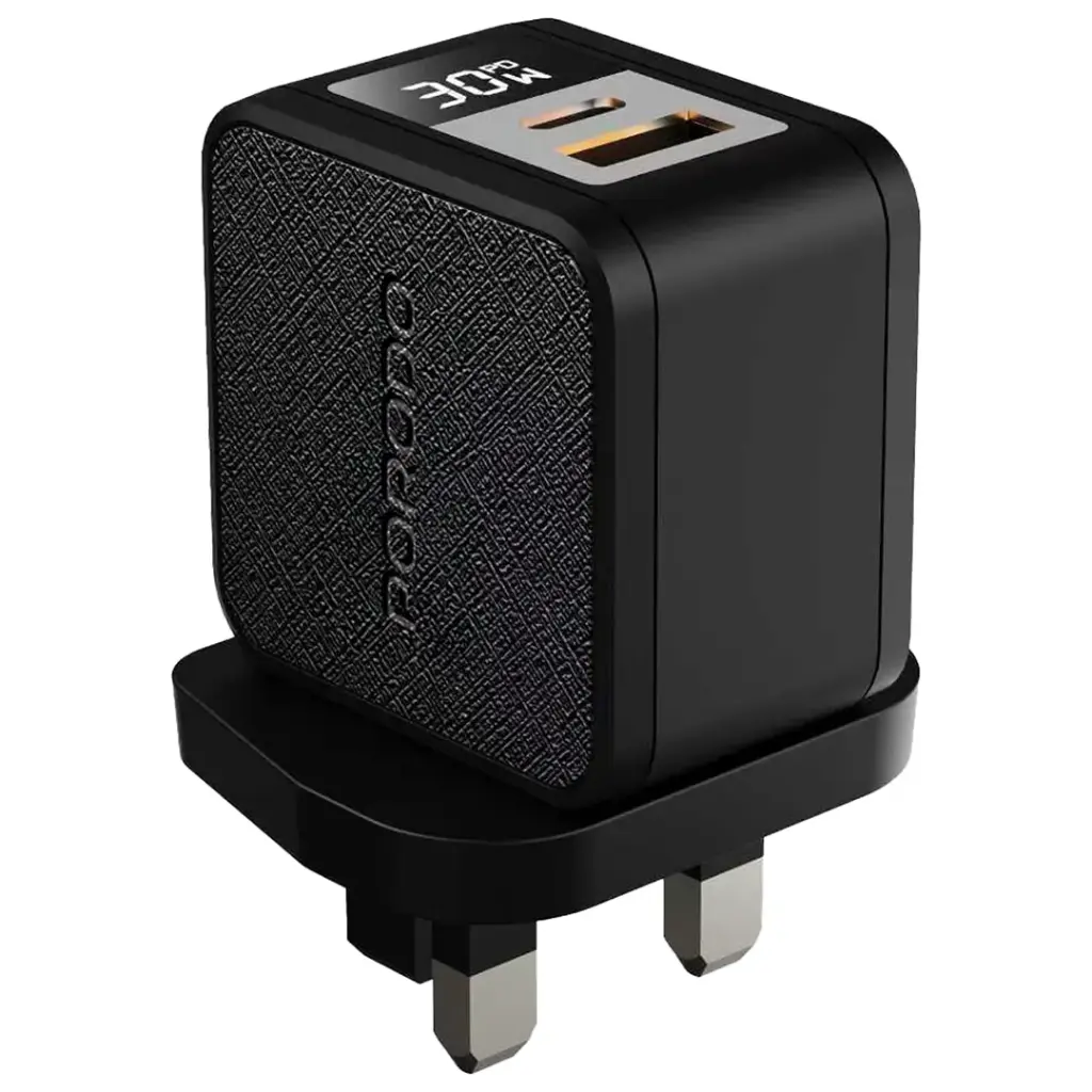 PORODO QUANTUM 30W A+C UK GAN CHARGER WITH DIGITAL SCREEN
